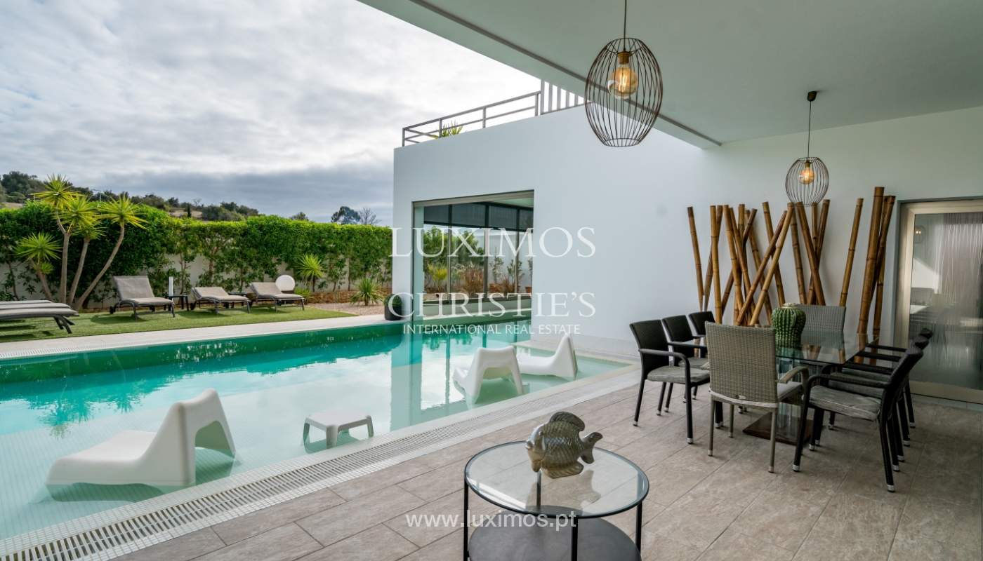 Sale of villa with pool in Porches, Lagoa, Algarve, Portugal