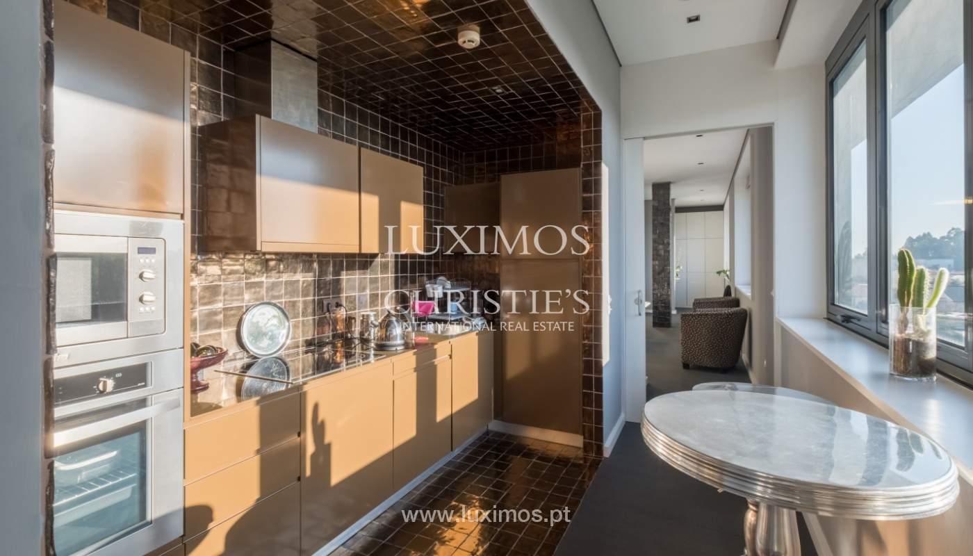 Arrendamento de escritório com 400m2 e 12 lugares de garagem, Maia_127522