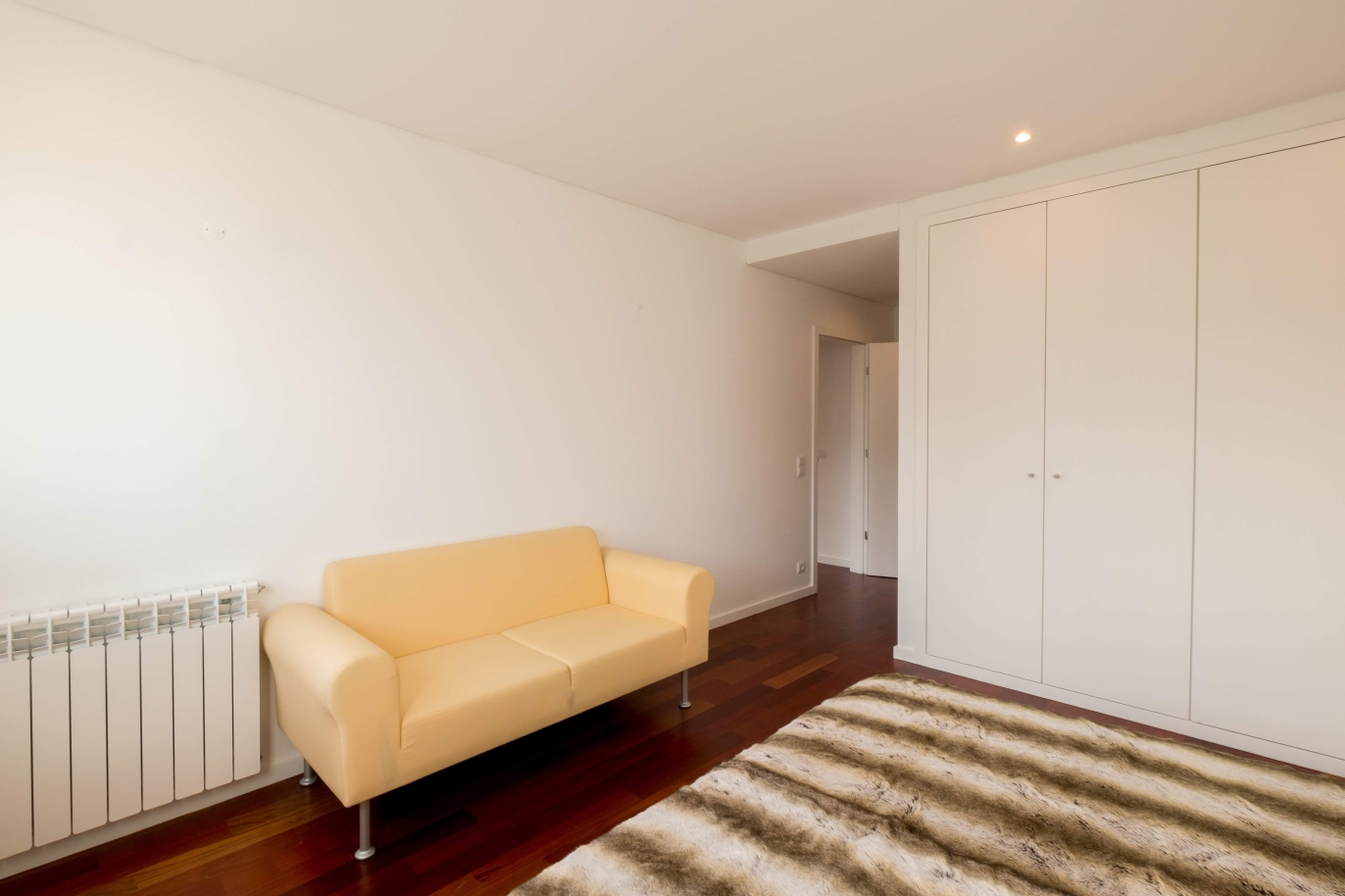 Apartamento nuevo y moderno, en venta en Porto, cerca Boavista, Portugal_128713