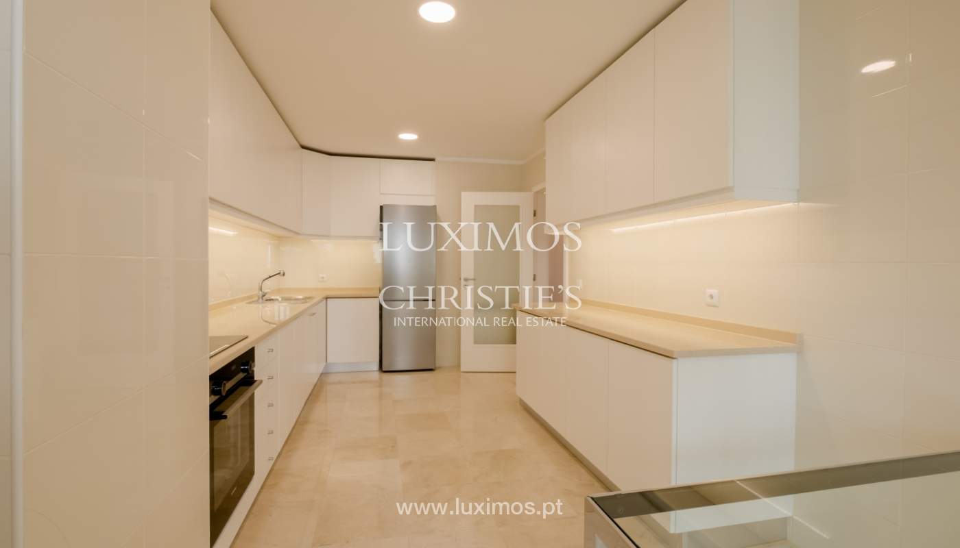 Apartamento nuevo y moderno, en venta en Porto, cerca Boavista, Portugal_128890