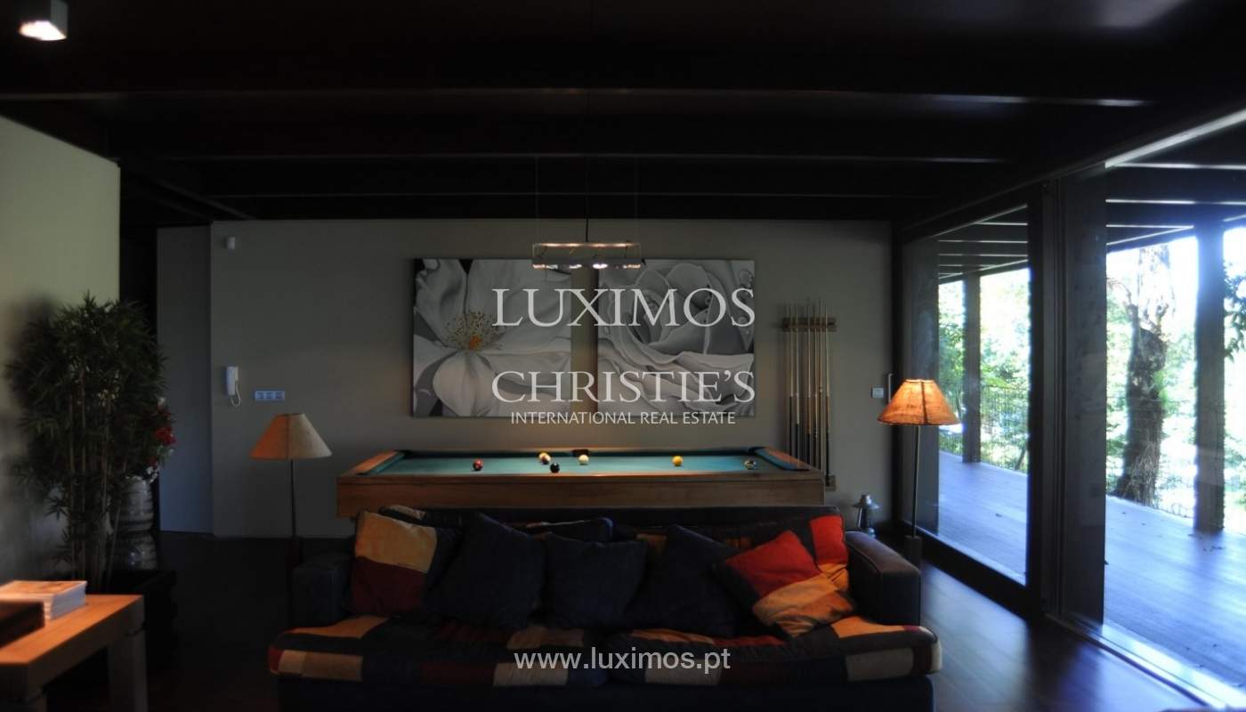 Landhaus mit Blick auf den Fluss und die Berge, Vieira do Minho, Portugal_12991