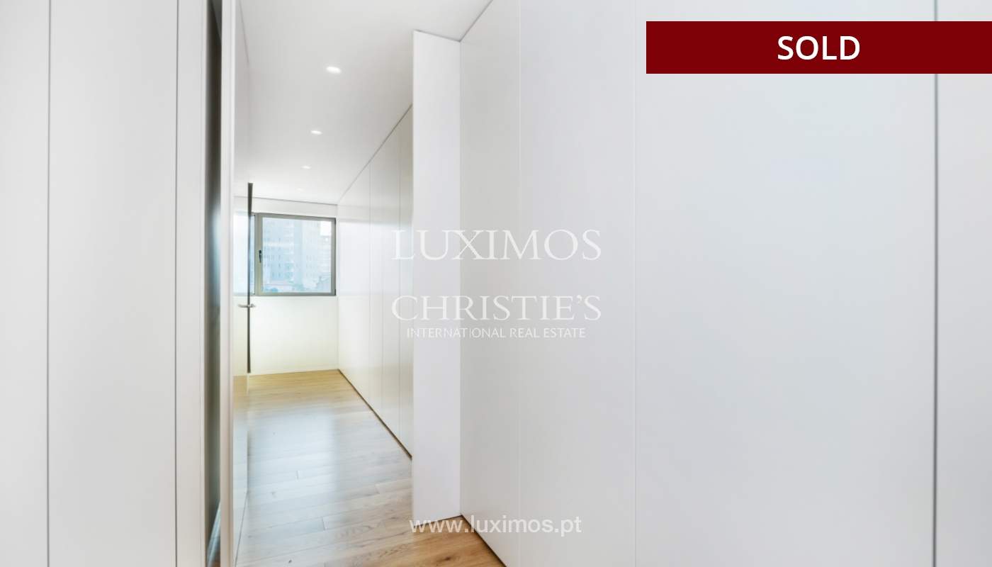Apartamento novo e moderno, V. N. Gaia, Porto_129936