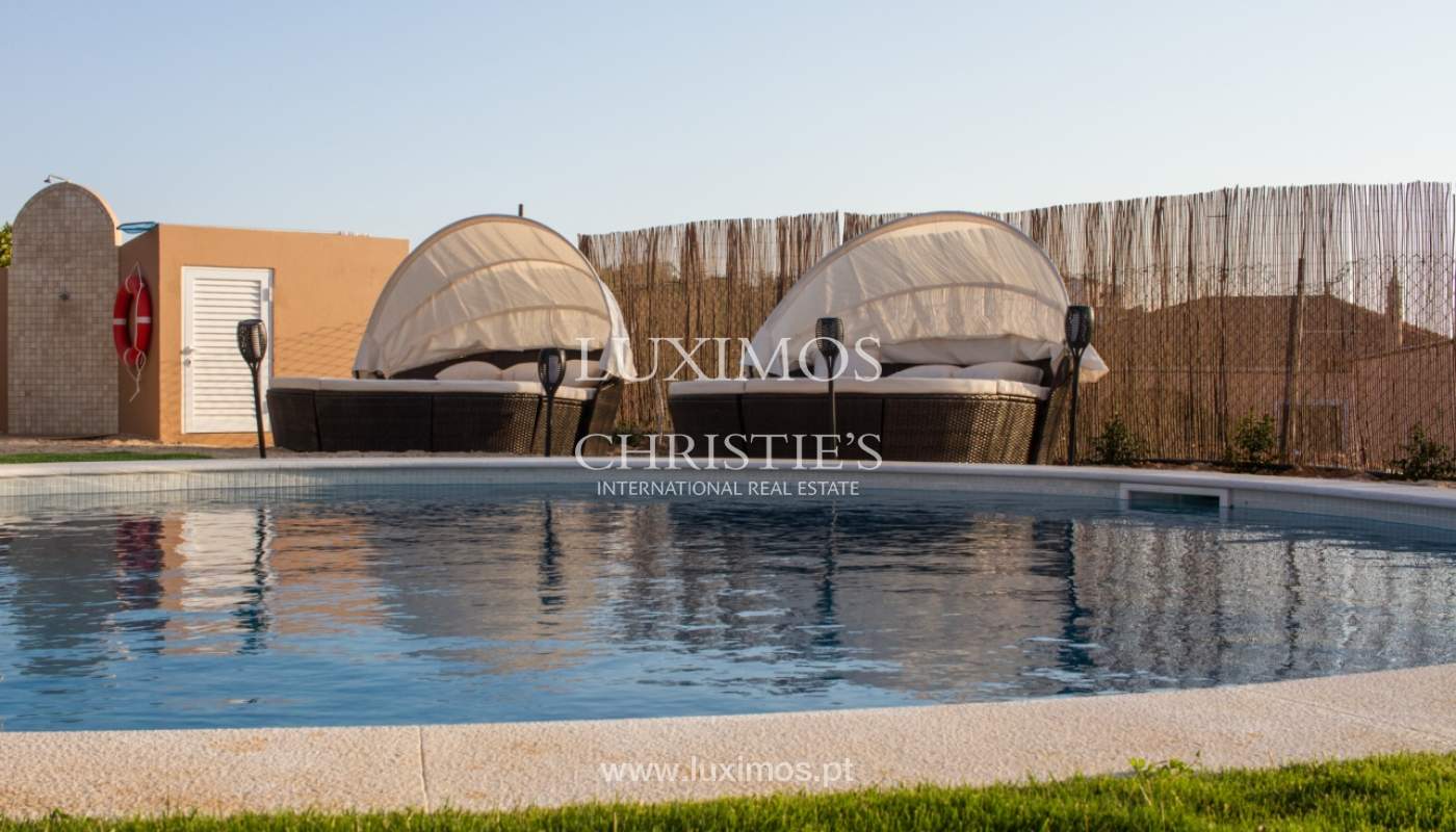 Casa en venta con piscina y jardín en Albufeira, Algarve, Portugal_131415