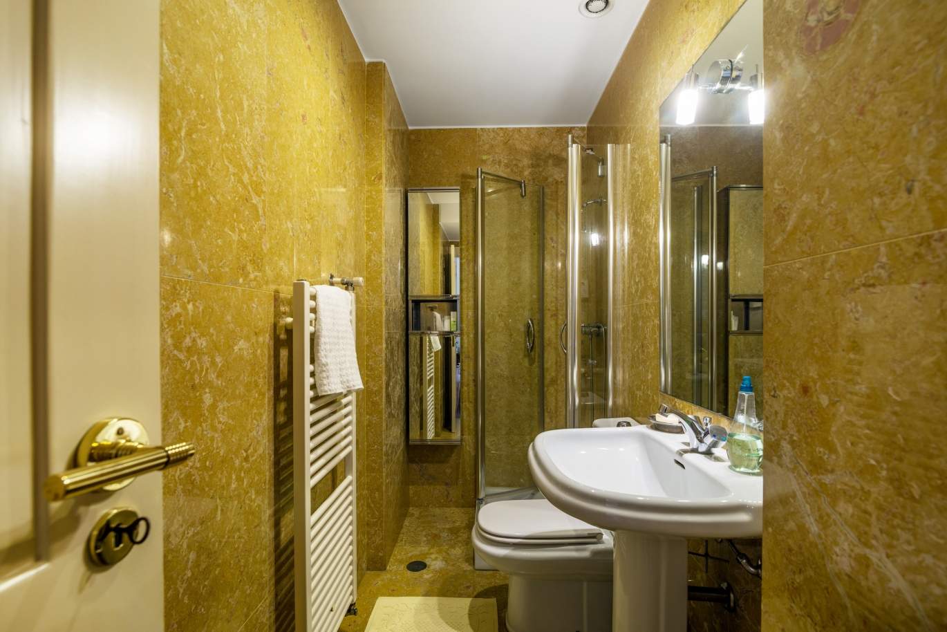 Appartement de luxe, dans un condominium privé, Foz do Douro, Portugal_131740