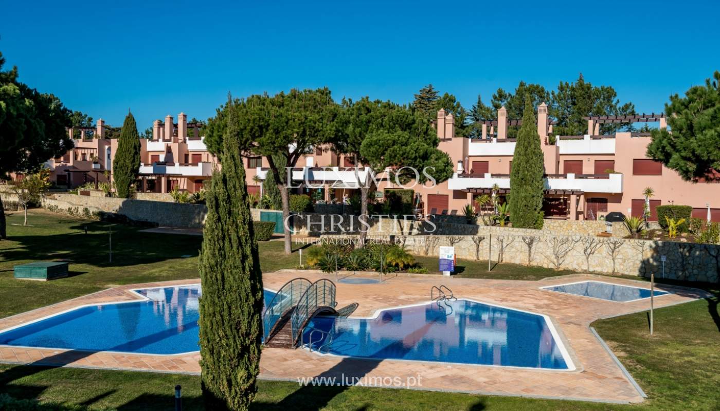 Venda de moradia em condomínio fechado em Vila Sol, Quarteira, Algarve_131775
