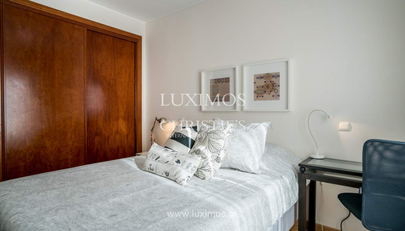 Venda de moradia em condomínio fechado em Vila Sol, Quarteira, Algarve_131778