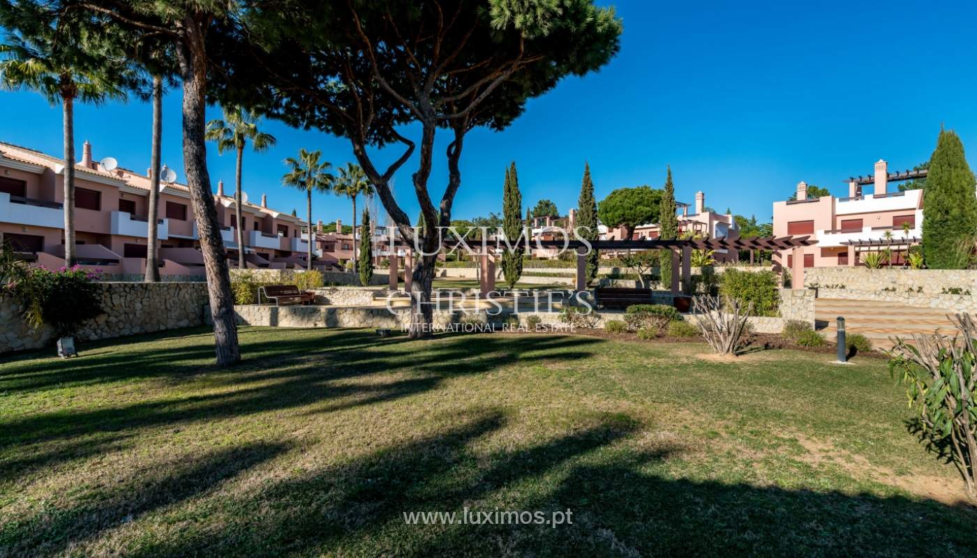 Venda de moradia em condomínio fechado em Vila Sol, Quarteira, Algarve_131786