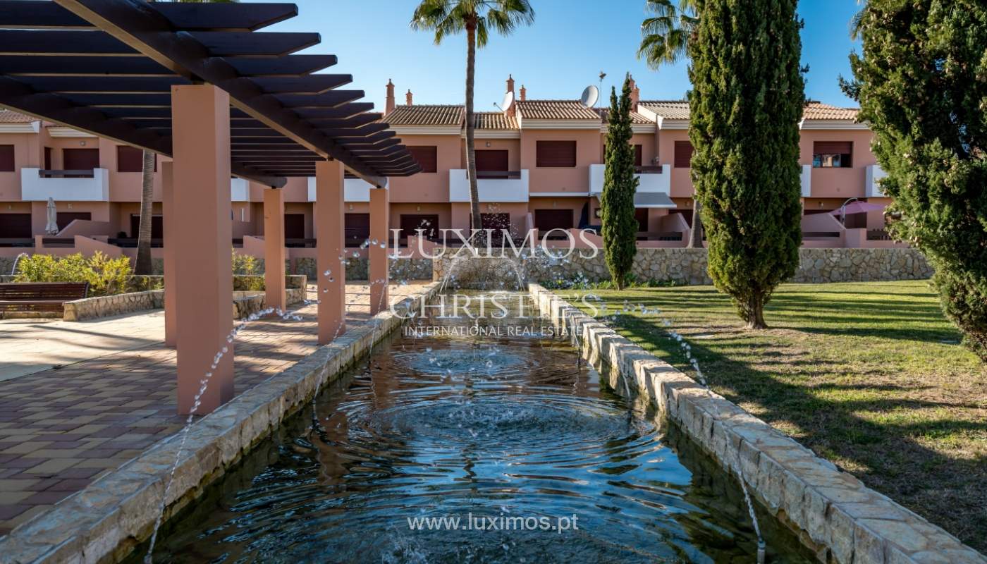 Venda de moradia em condomínio fechado em Vila Sol, Quarteira, Algarve_131787