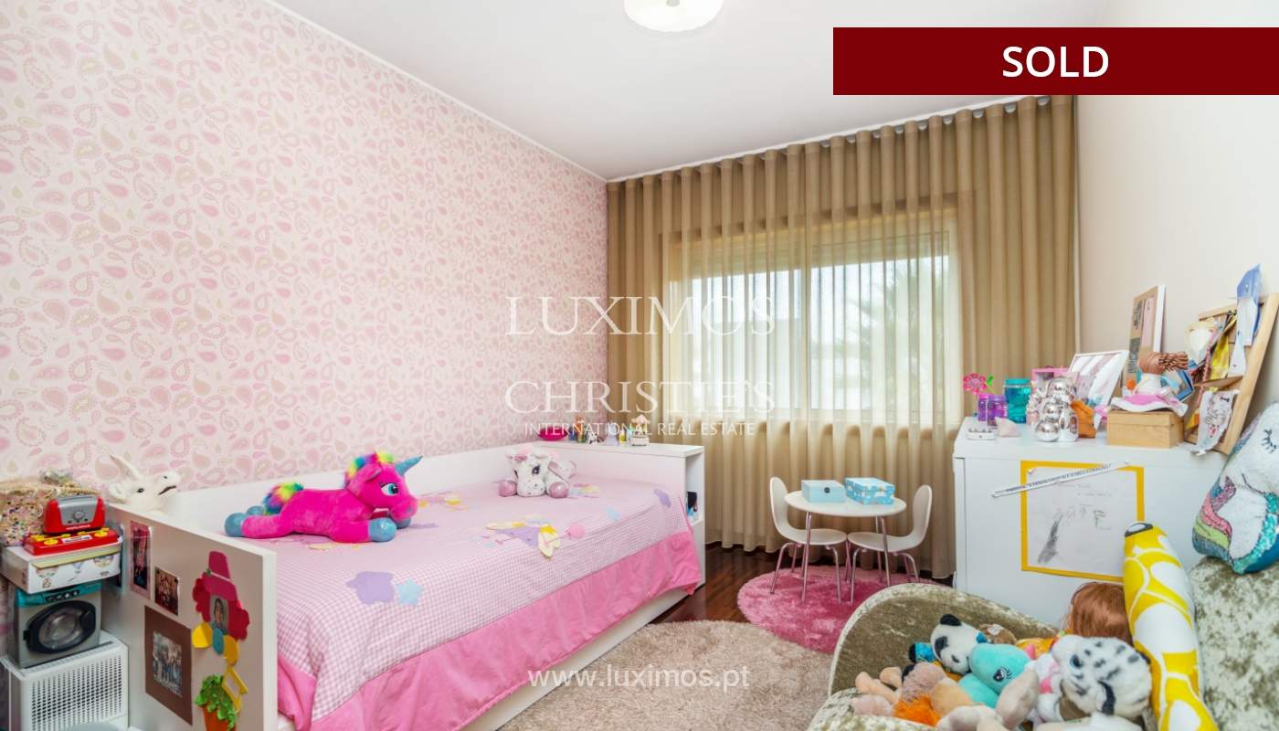 Villa de luxe avec balcons et terrasse, à vendre, à Rio Tinto, Portugal_132482