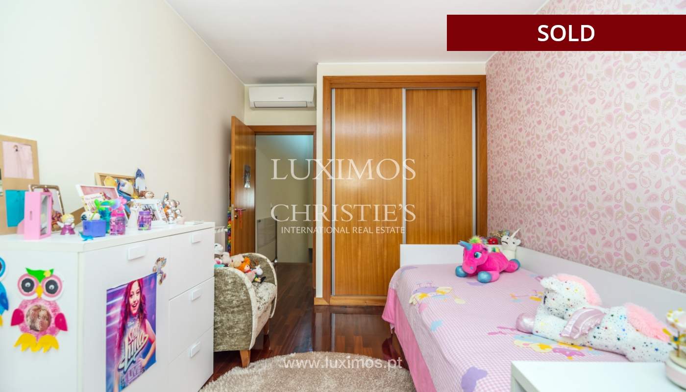 Villa de luxe avec balcons et terrasse, à vendre, à Rio Tinto, Portugal_132483