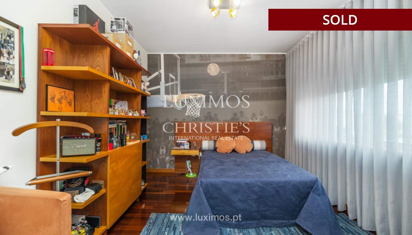 Villa de luxe avec balcons et terrasse, à vendre, à Rio Tinto, Portugal_132484