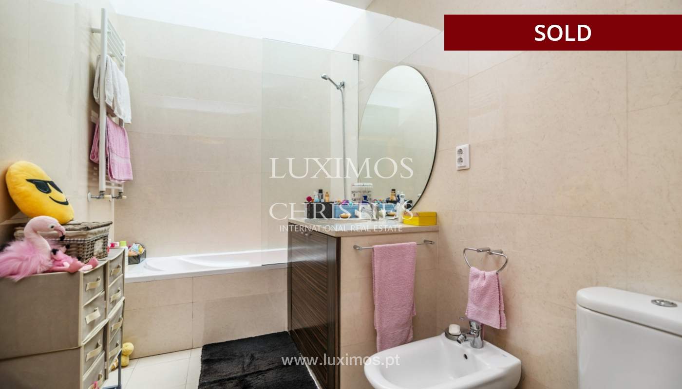 Villa de luxe avec balcons et terrasse, à vendre, à Rio Tinto, Portugal_132488