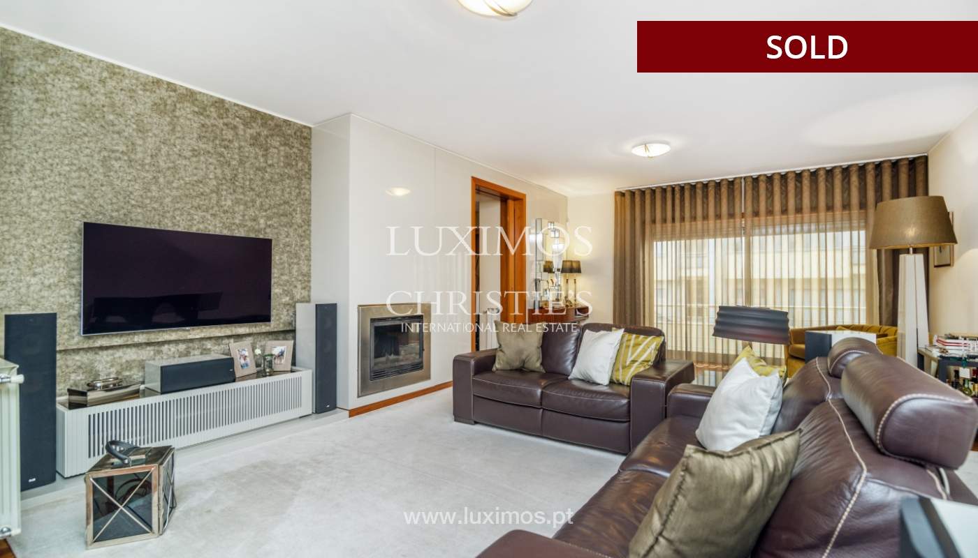 Villa de luxe avec balcons et terrasse, à vendre, à Rio Tinto, Portugal_132498