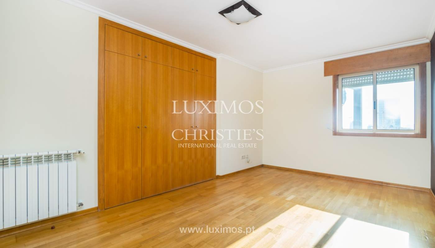 Fantástico apartamento, para arrendamento, na Boavista, Porto_133991