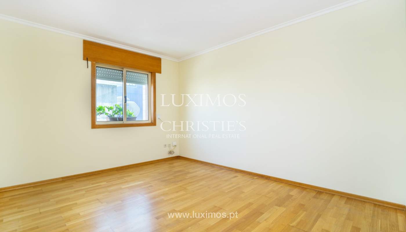 Fantástico apartamento, para arrendamento, na Boavista, Porto_133998