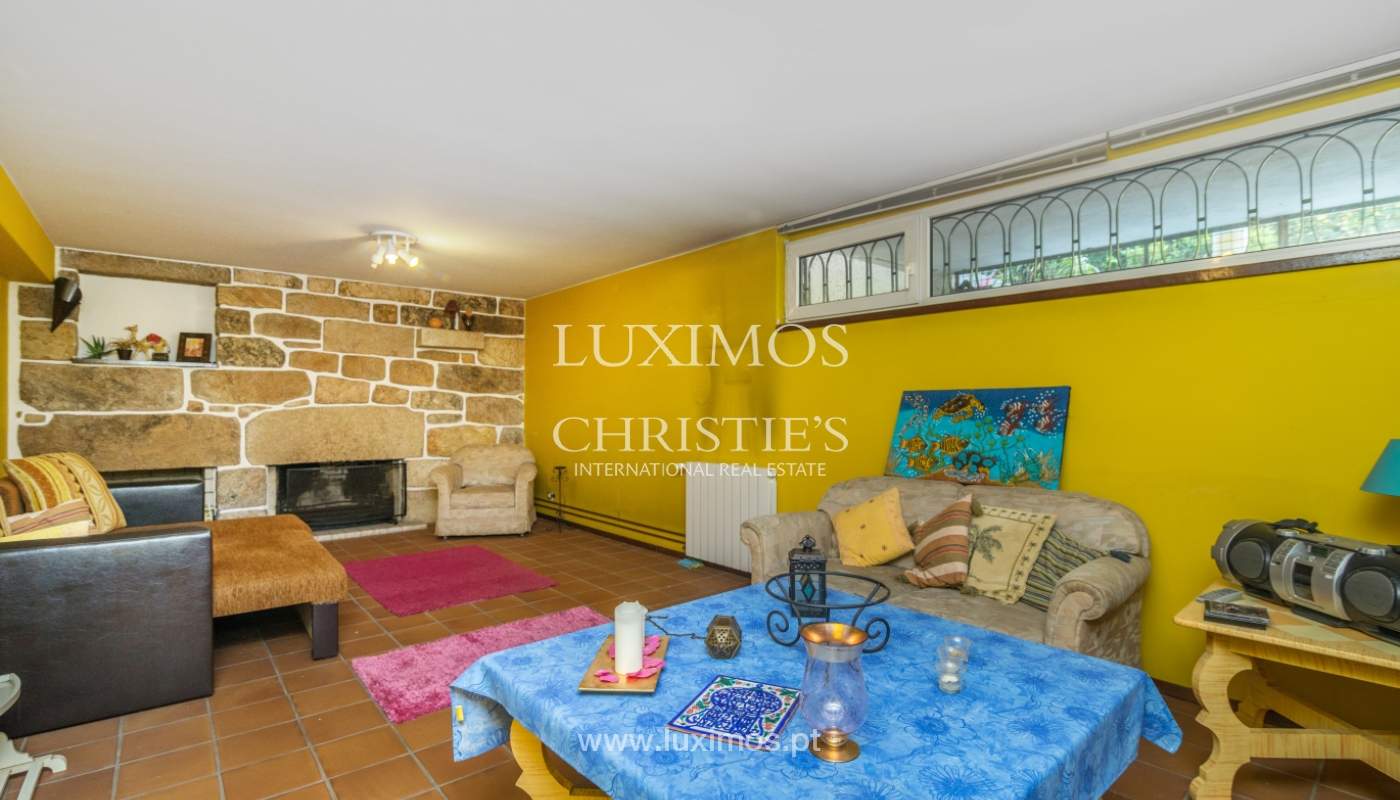 Moradia de 3 frentes com jardim, em Lordelo do Ouro, Porto, Portugal_134766