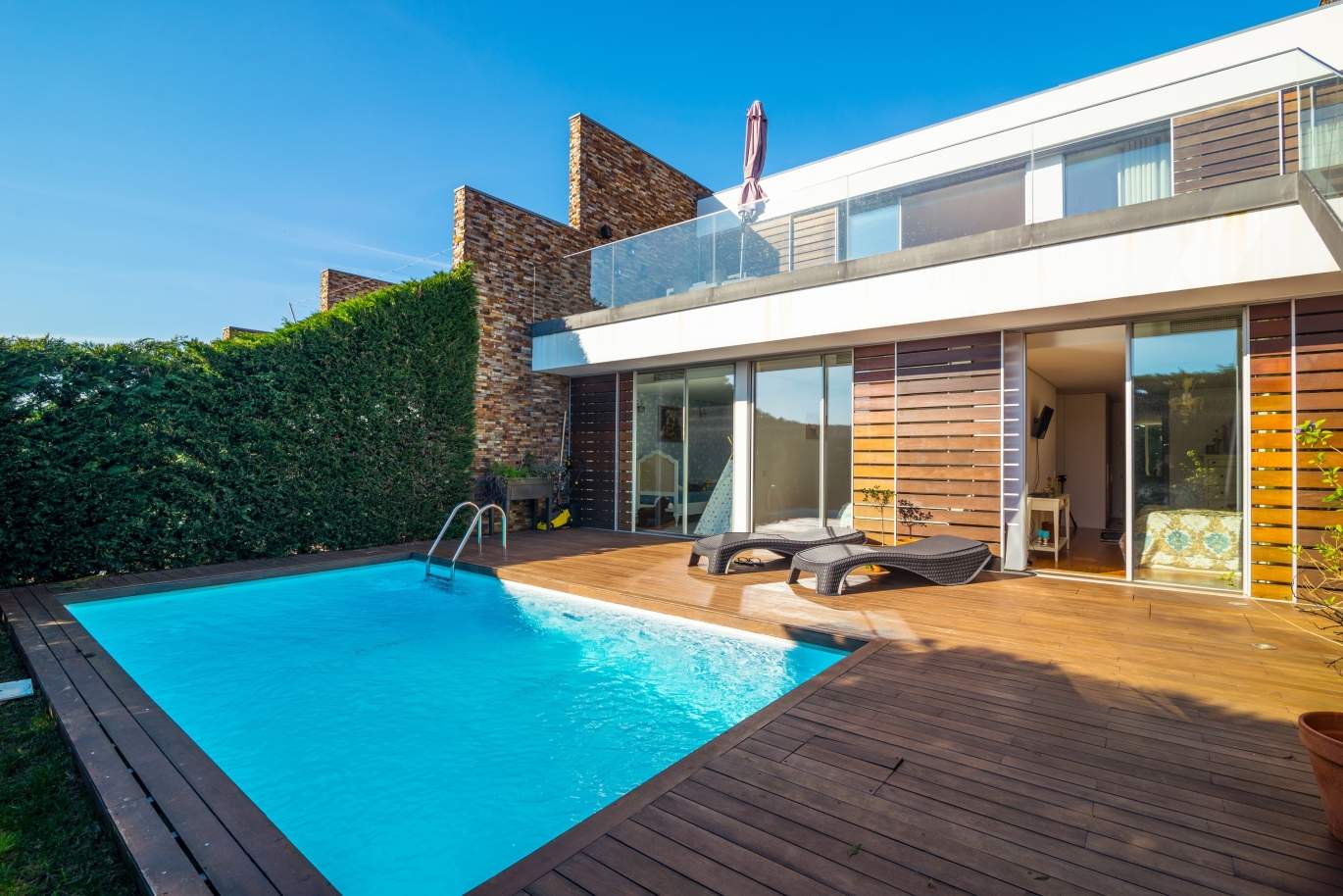 venda-de-moradia-de-luxo-em-condominio-privado-vale-pisao-portugal