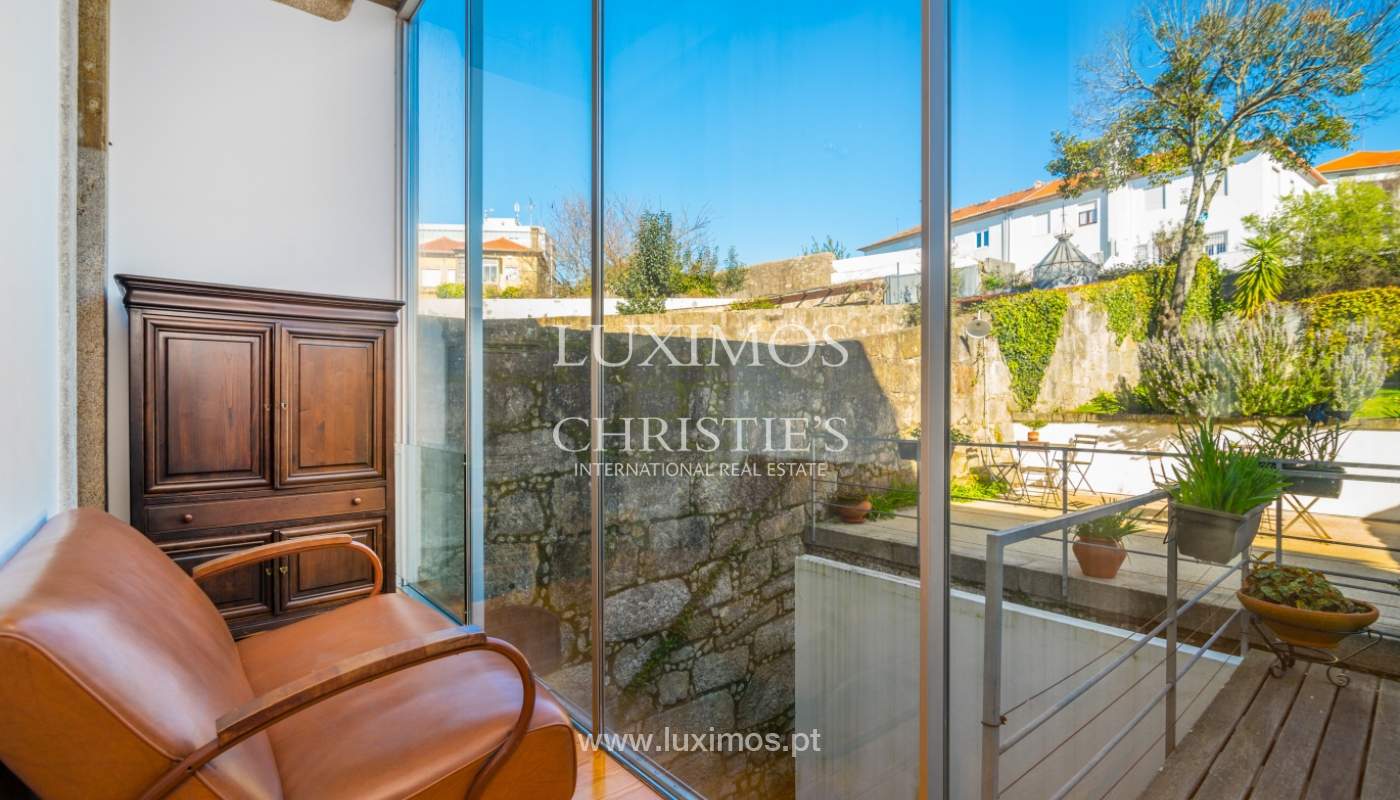 Modern and luxury villa with garden in Porto, Portugal_135032