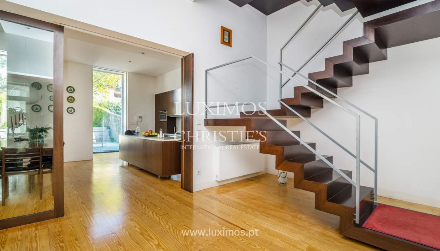 Modern and luxury villa with garden in Porto, Portugal_135060