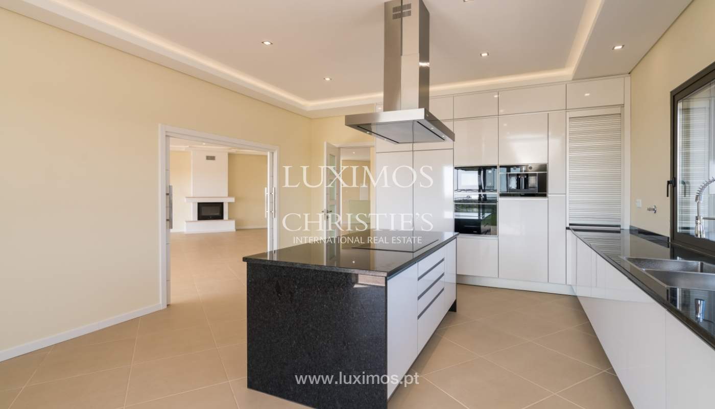 Nueva villa en venta con piscina en Odiáxere, Lagos, Algarve, Portugal_135193