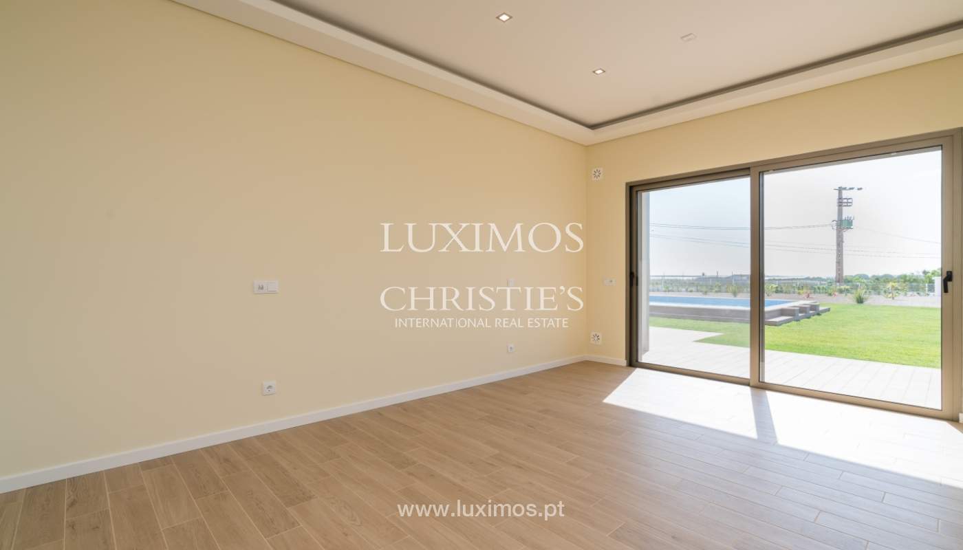 Nueva villa en venta con piscina en Odiáxere, Lagos, Algarve, Portugal_135199