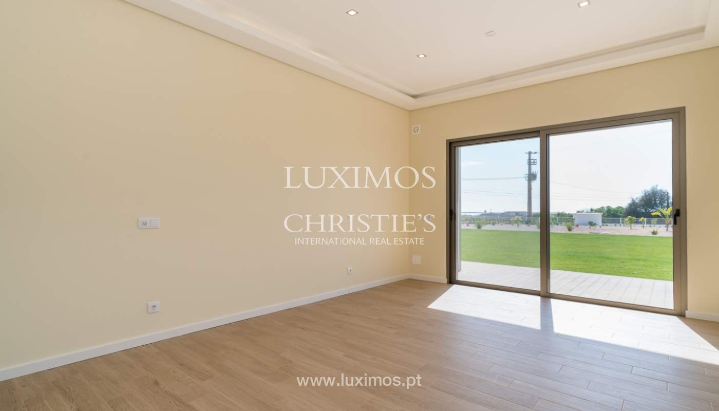 Nueva villa en venta con piscina en Odiáxere, Lagos, Algarve, Portugal_135210