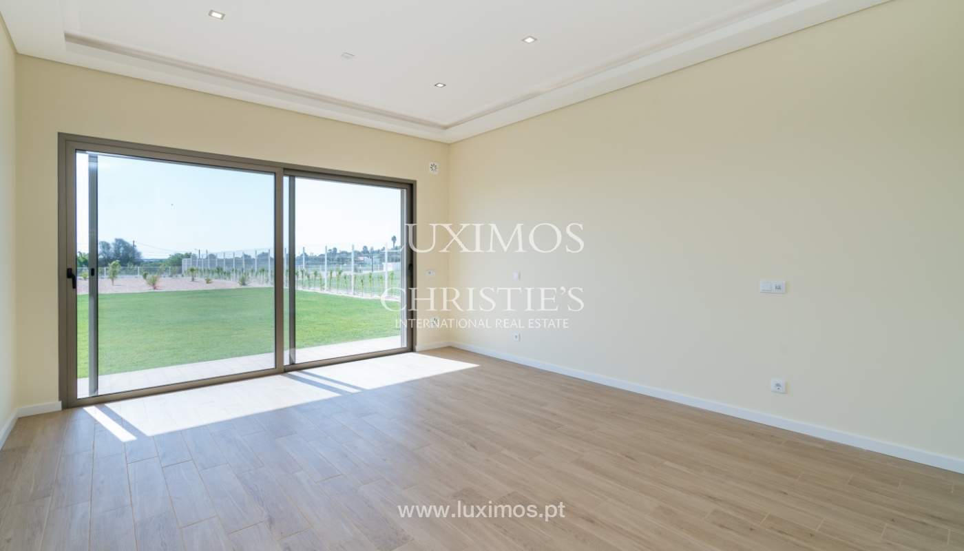 Nueva villa en venta con piscina en Odiáxere, Lagos, Algarve, Portugal_135218