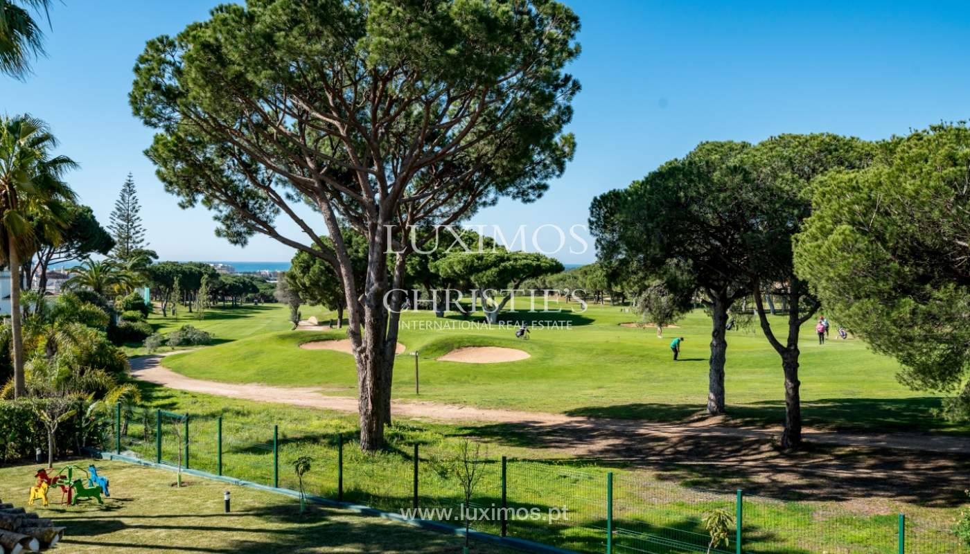 Venda de moradia com piscina frente golfe em Vilamoura, Algarve_135577