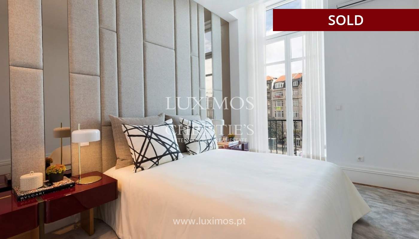 Apartamento moderno com acabamentos de luxo no centro do Porto_135686