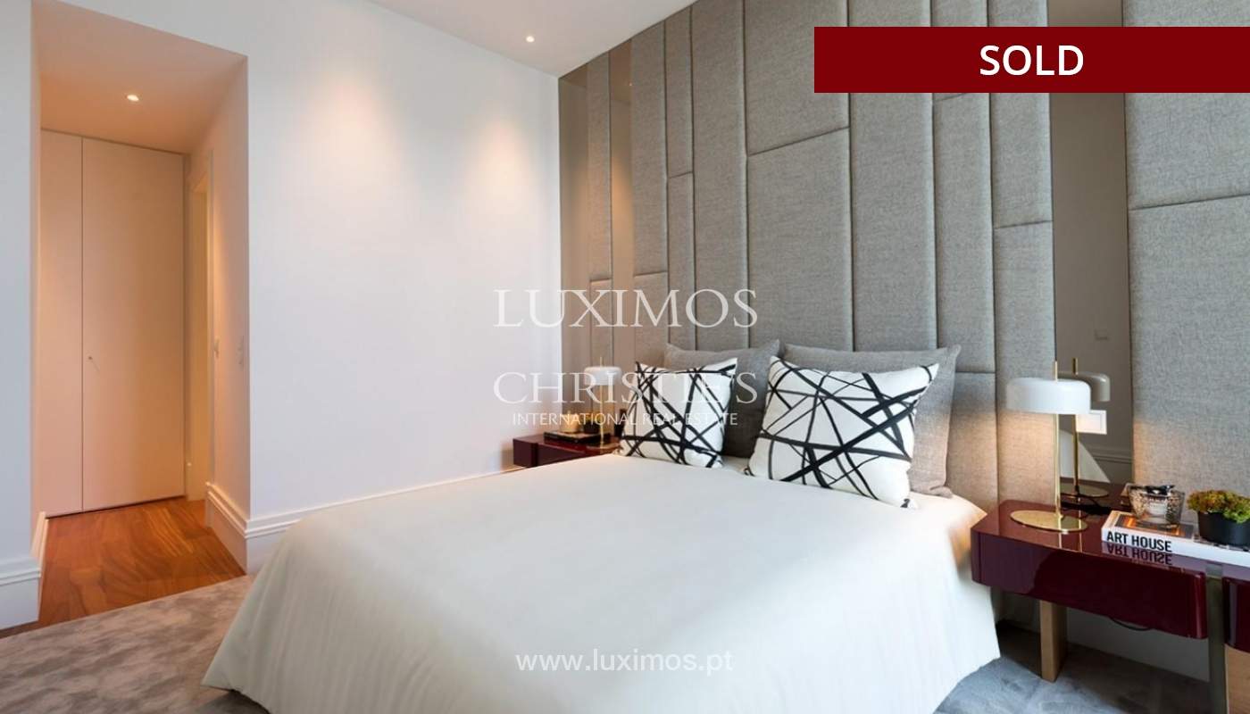 Apartamento moderno com acabamentos de luxo no centro do Porto_135687