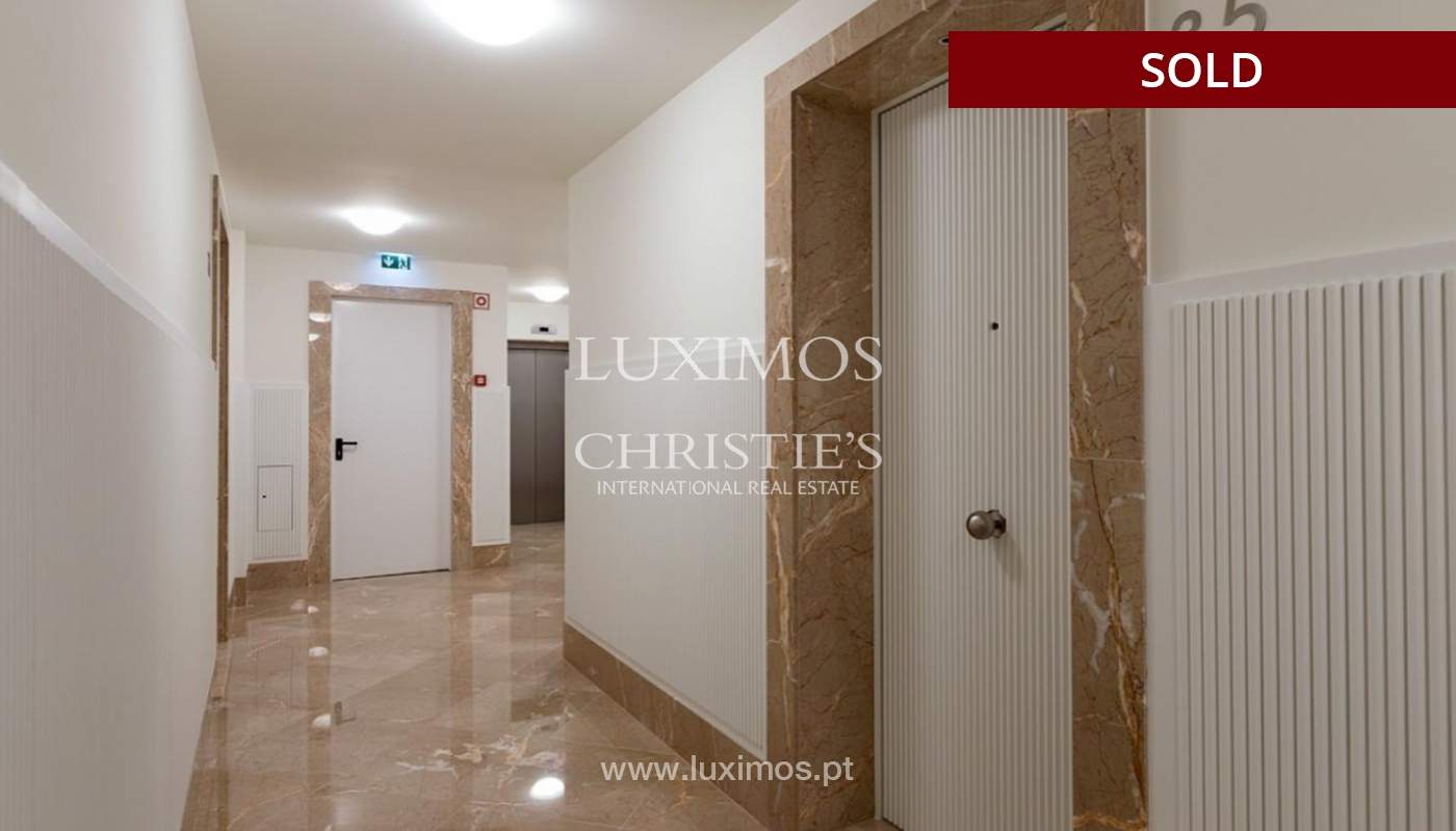 Apartamento moderno com acabamentos de luxo no centro do Porto_135690
