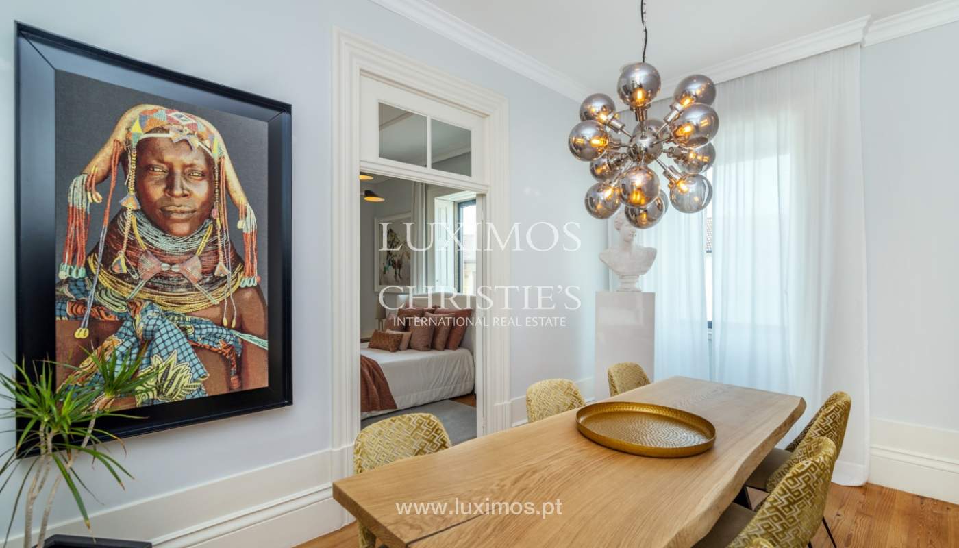 Moradia contemporânea com jardim, para venda, Vila Nova de Gaia, Portugal_135788