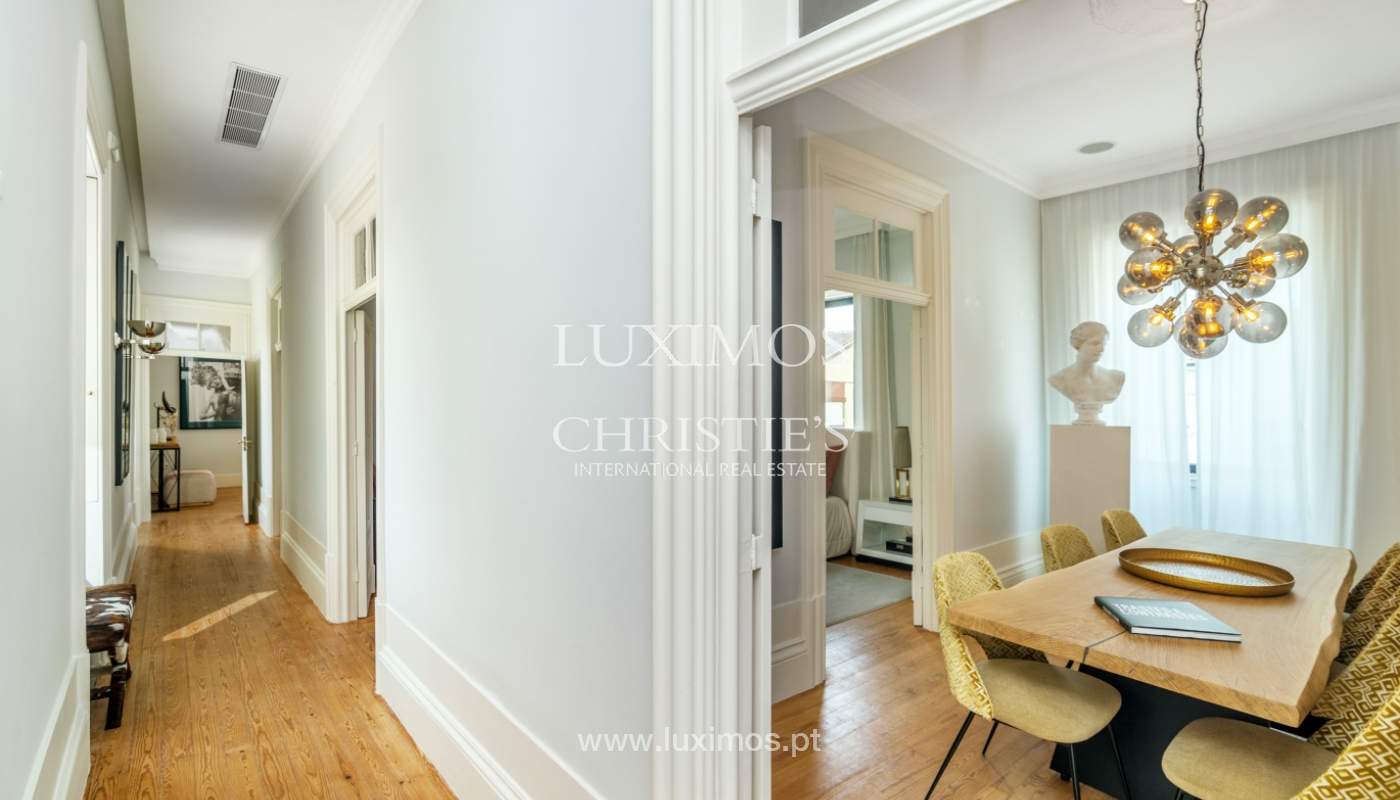 Moradia contemporânea com jardim, para venda, Vila Nova de Gaia, Portugal_135792