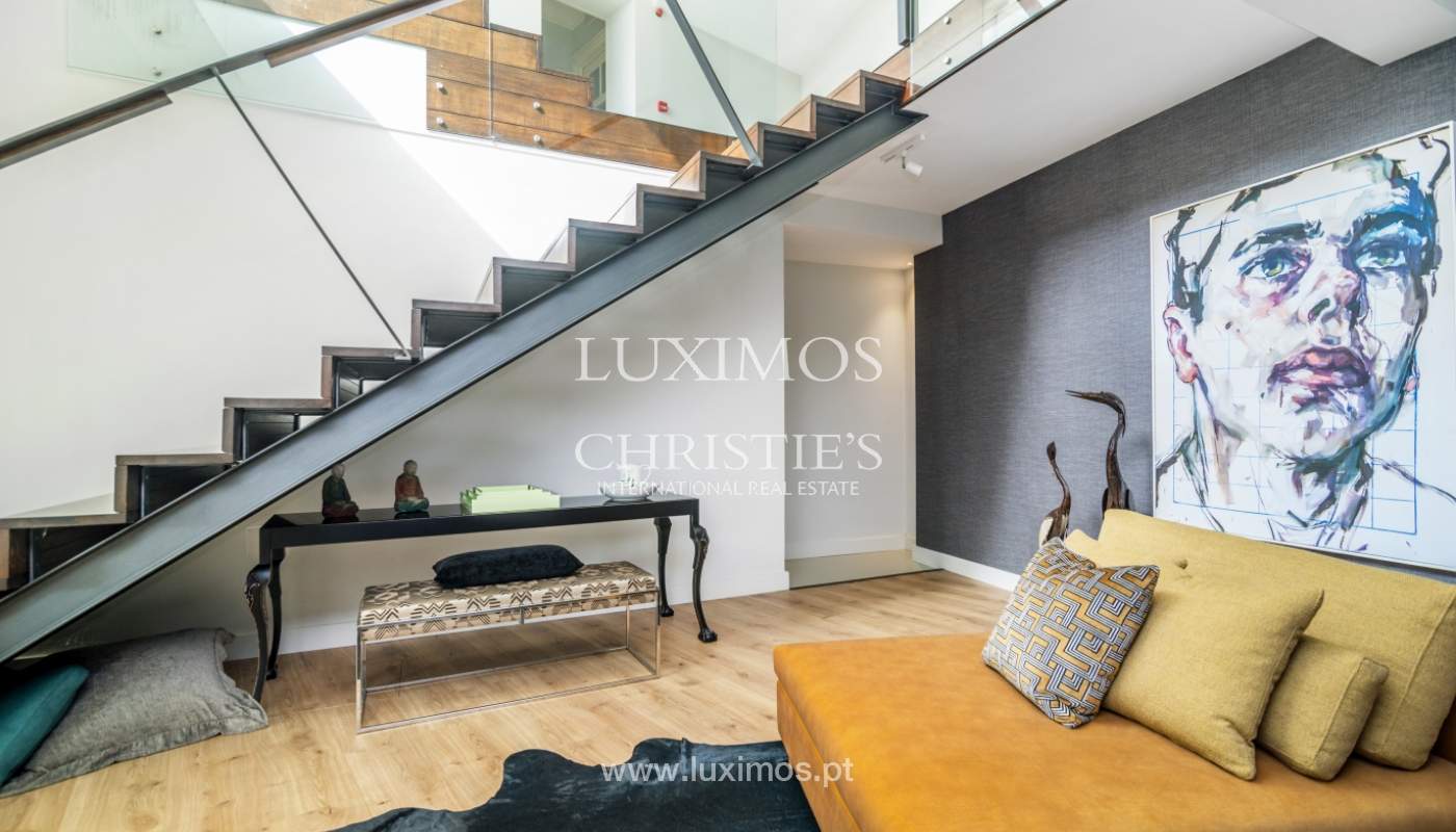 Moradia contemporânea com jardim, para venda, Vila Nova de Gaia, Portugal_135794