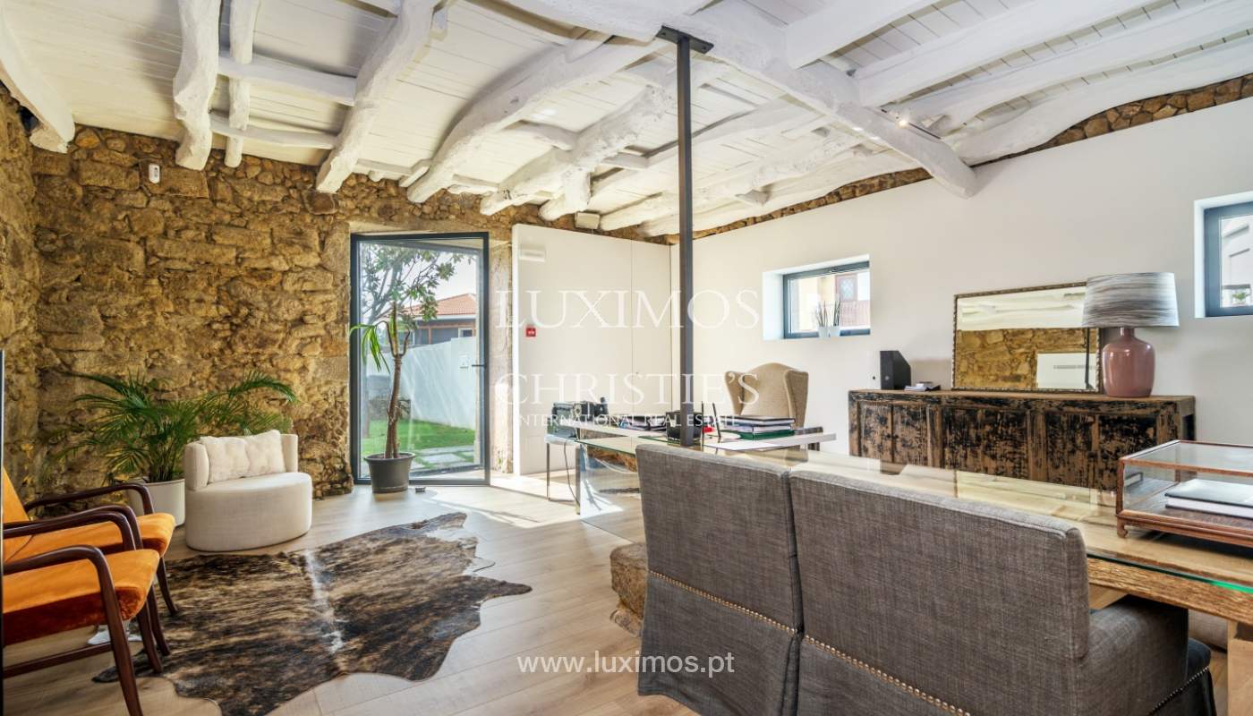 Moradia contemporânea com jardim, para venda, Vila Nova de Gaia, Portugal_135796