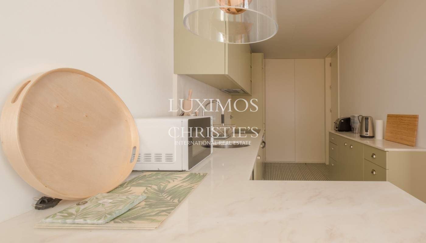 Apartamento remodelado, para arrendamento, perto da praia, Porto_136168