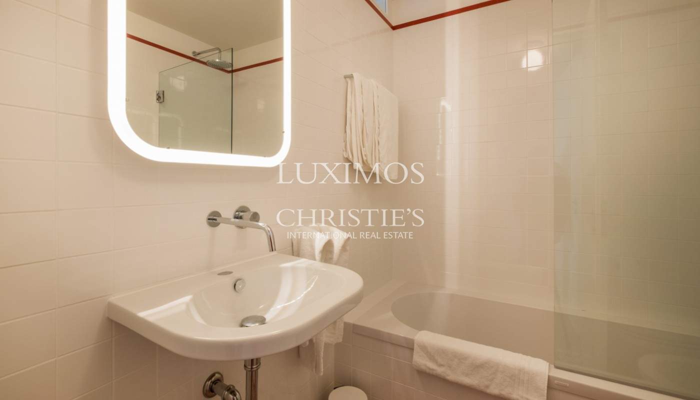 Apartamento remodelado, para arrendamento, perto da praia, Porto_136173