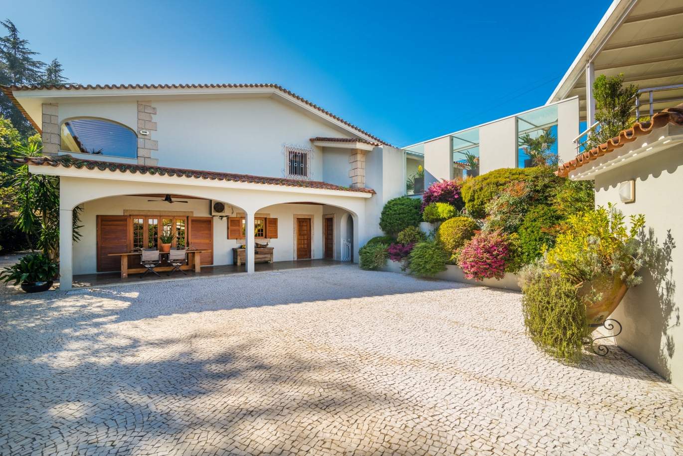 Casa con jardín y piscina, en venta, en Vila Nova de Famalicão, Portugal_136643