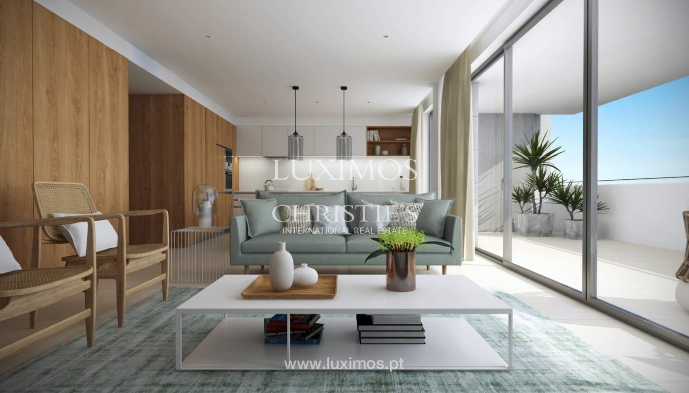 Apartamento novo c/ vistas mar, em condominio fechado, Lagos, Algarve_137879