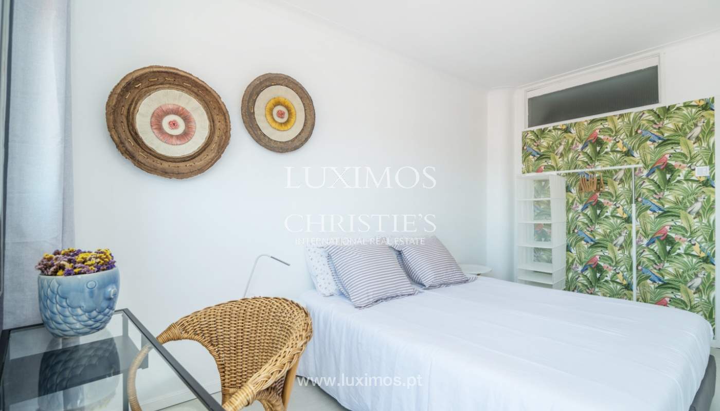 Apartamento com vistas soberbas sobre o rio, em V. N. de Gaia, Porto_138167