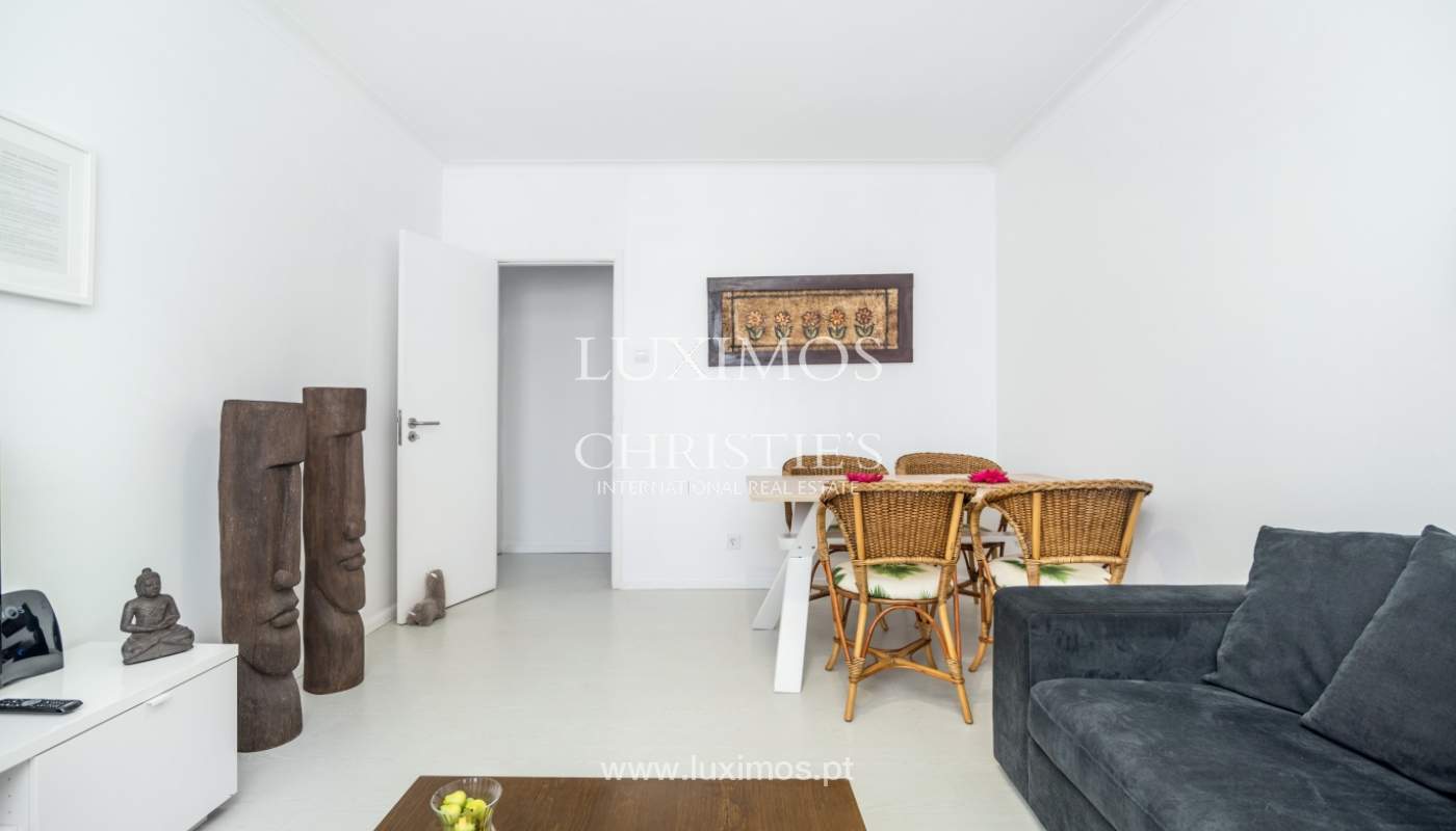 Apartamento com vistas soberbas sobre o rio, em V. N. de Gaia, Porto_138180