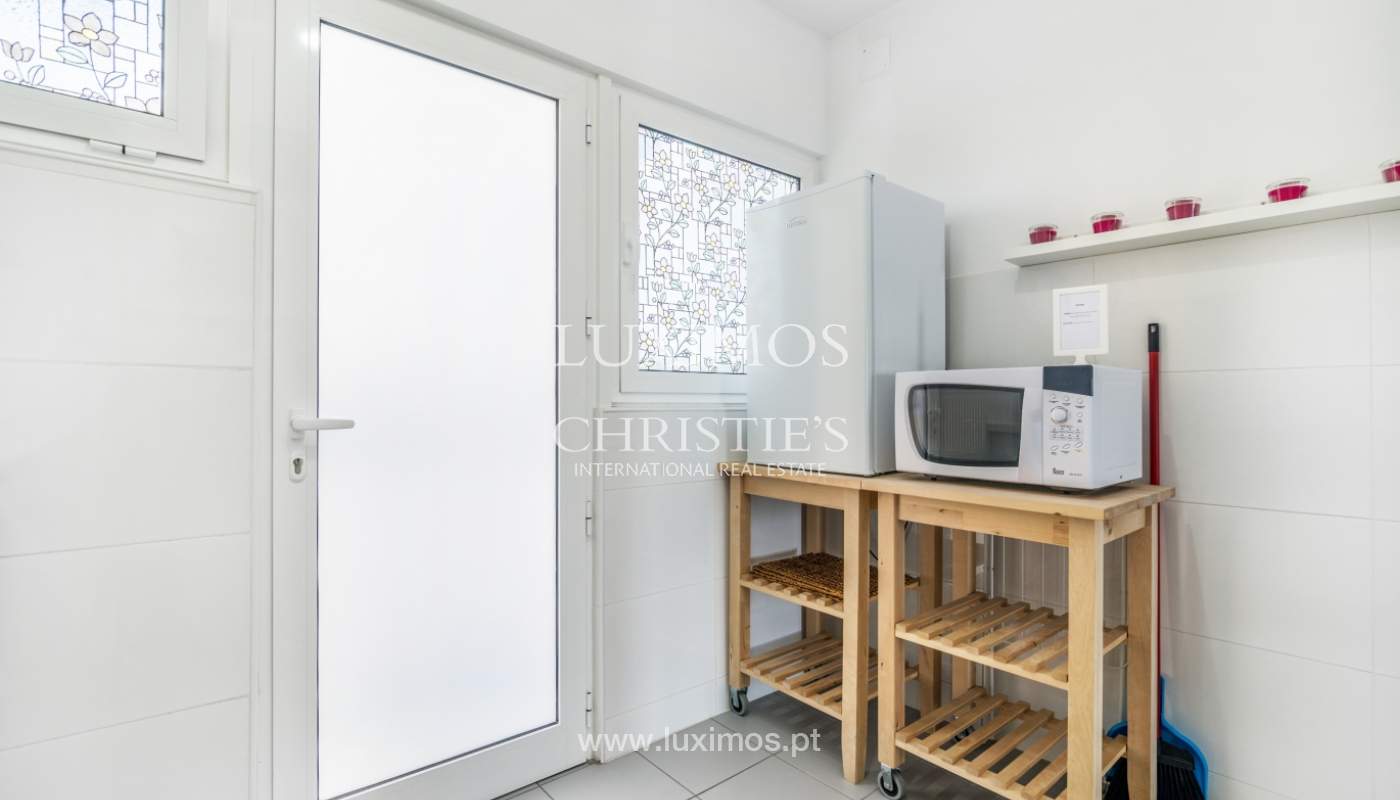 Apartamento com vistas soberbas sobre o rio, em V. N. de Gaia, Porto_138181