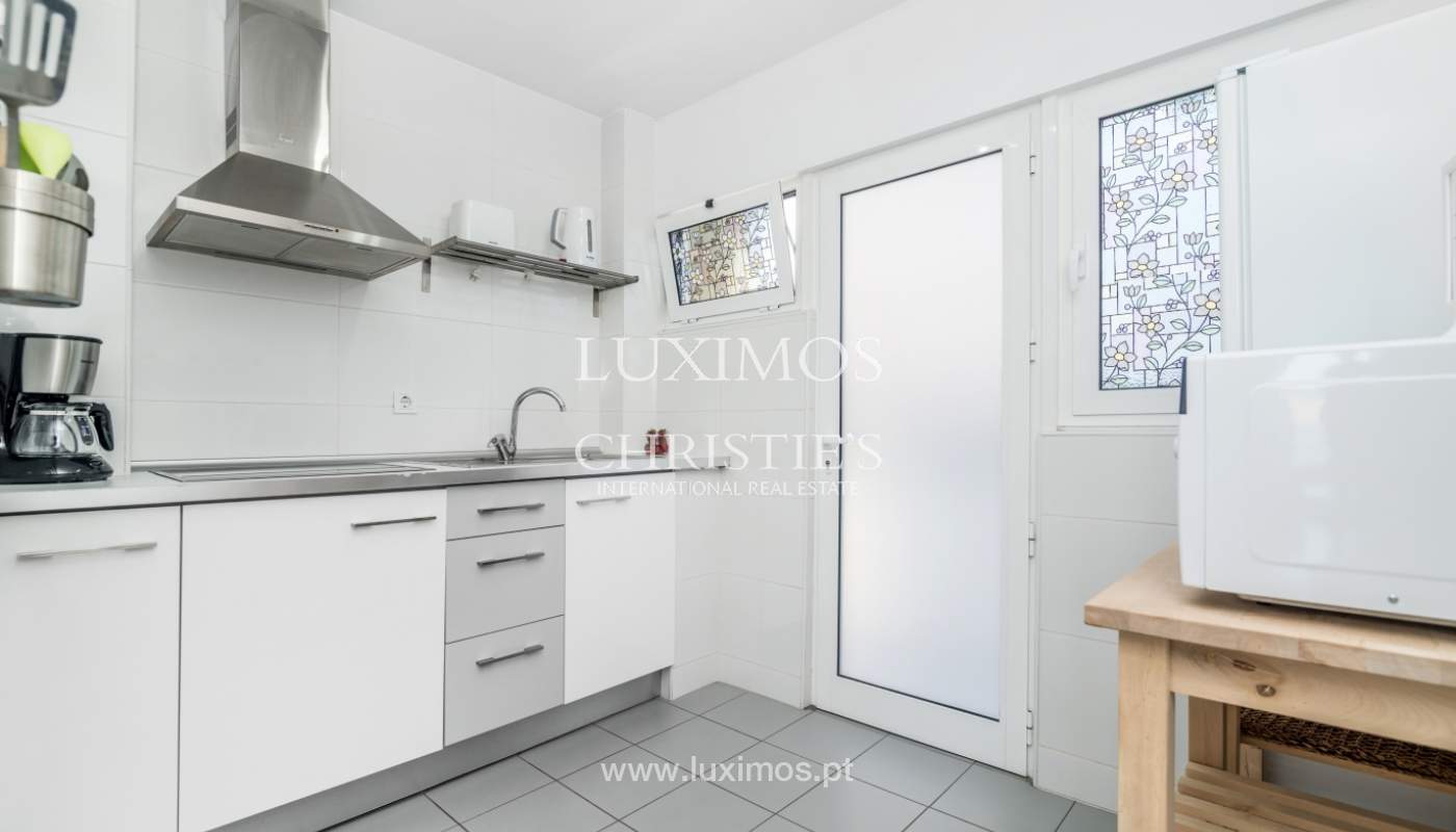 Apartamento com vistas soberbas sobre o rio, em V. N. de Gaia, Porto_138183