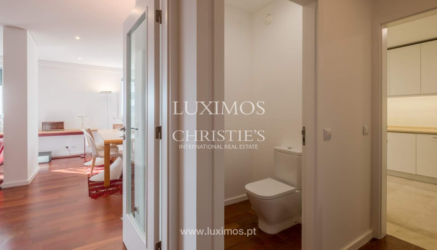 Apartamento novo e moderno, para arrendamento no Porto, junto à Boavista_138284