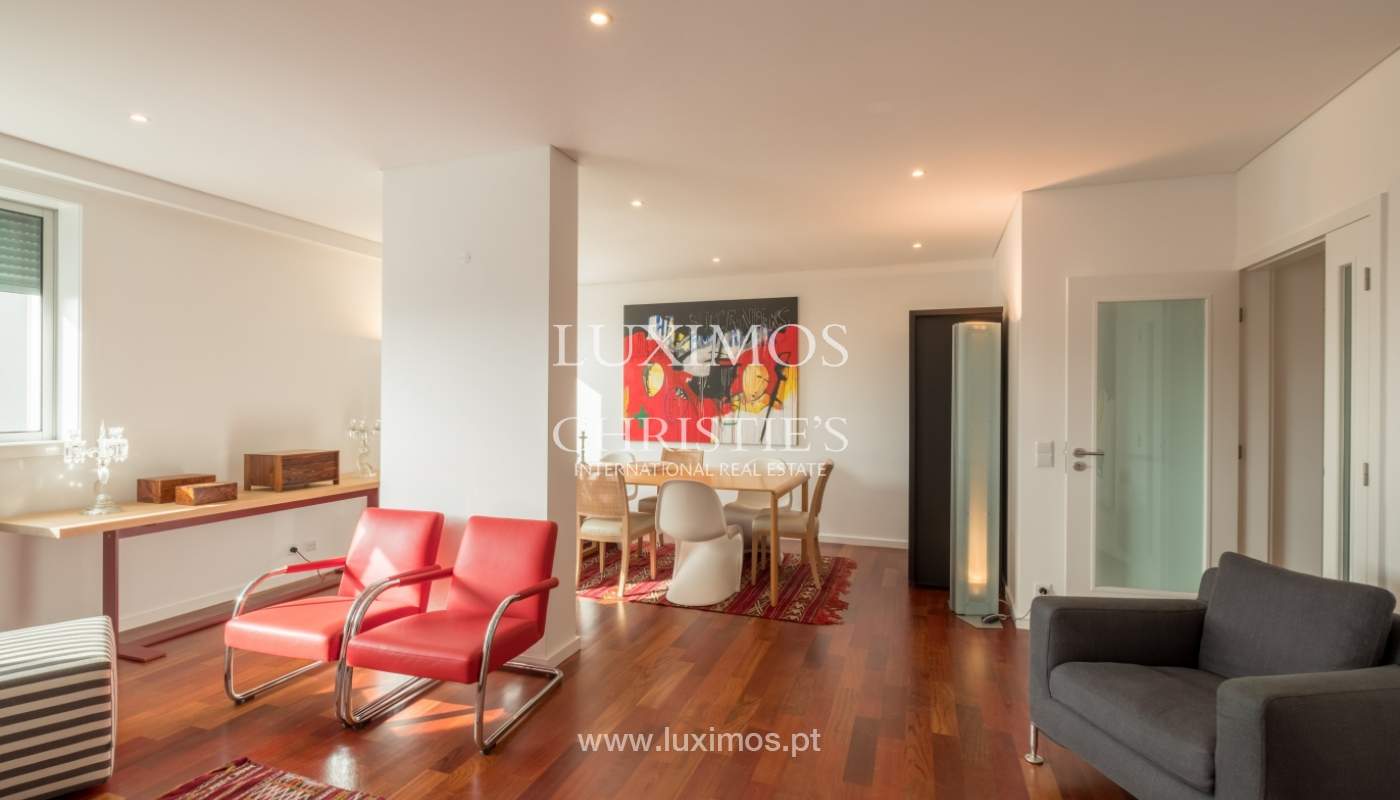 Apartamento novo e moderno, para arrendamento no Porto, junto à Boavista_138291