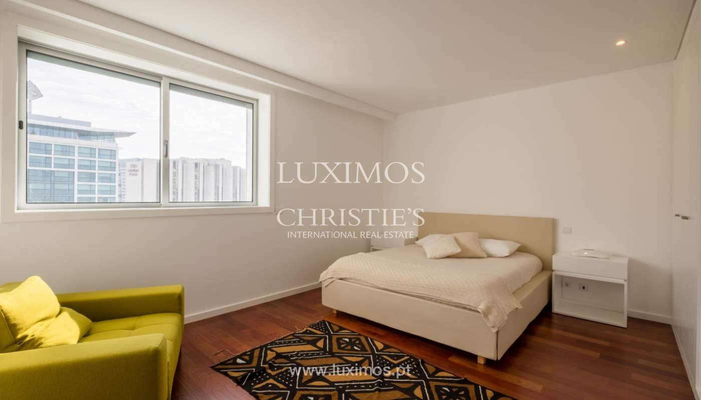 Apartamento novo e moderno, para arrendamento no Porto, junto à Boavista_138300