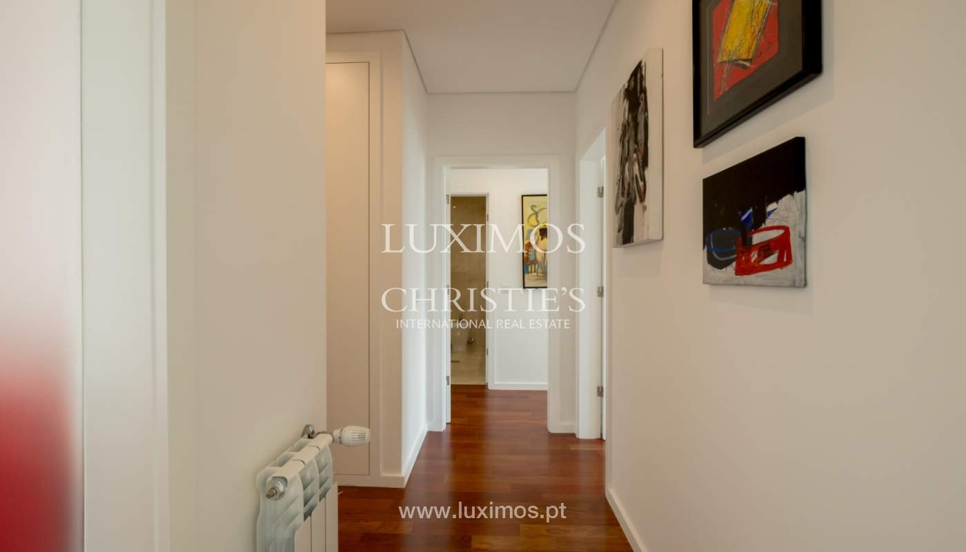 Apartamento novo e moderno, para arrendamento no Porto, junto à Boavista_138302