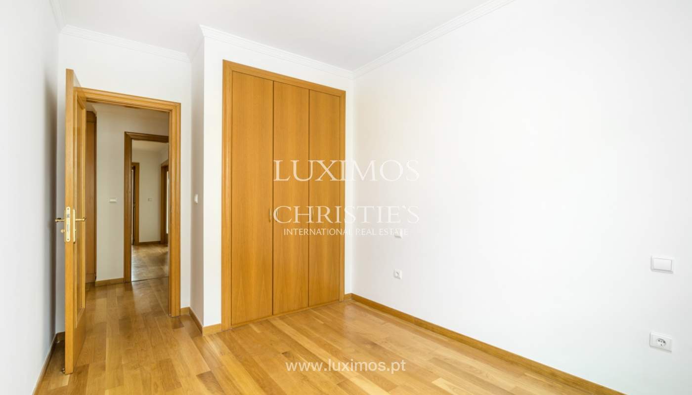 Modern apartment, for sale, in Lordelo do Ouro, Porto, Portugal_138511