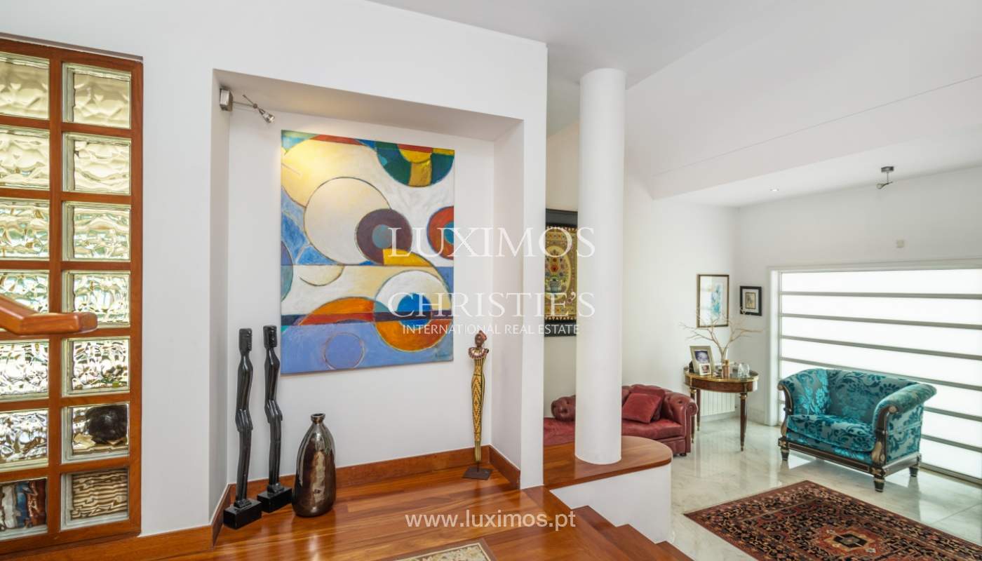 Sale of contemporary luxury villa with pool and garden, Trofa, Portugal_138812