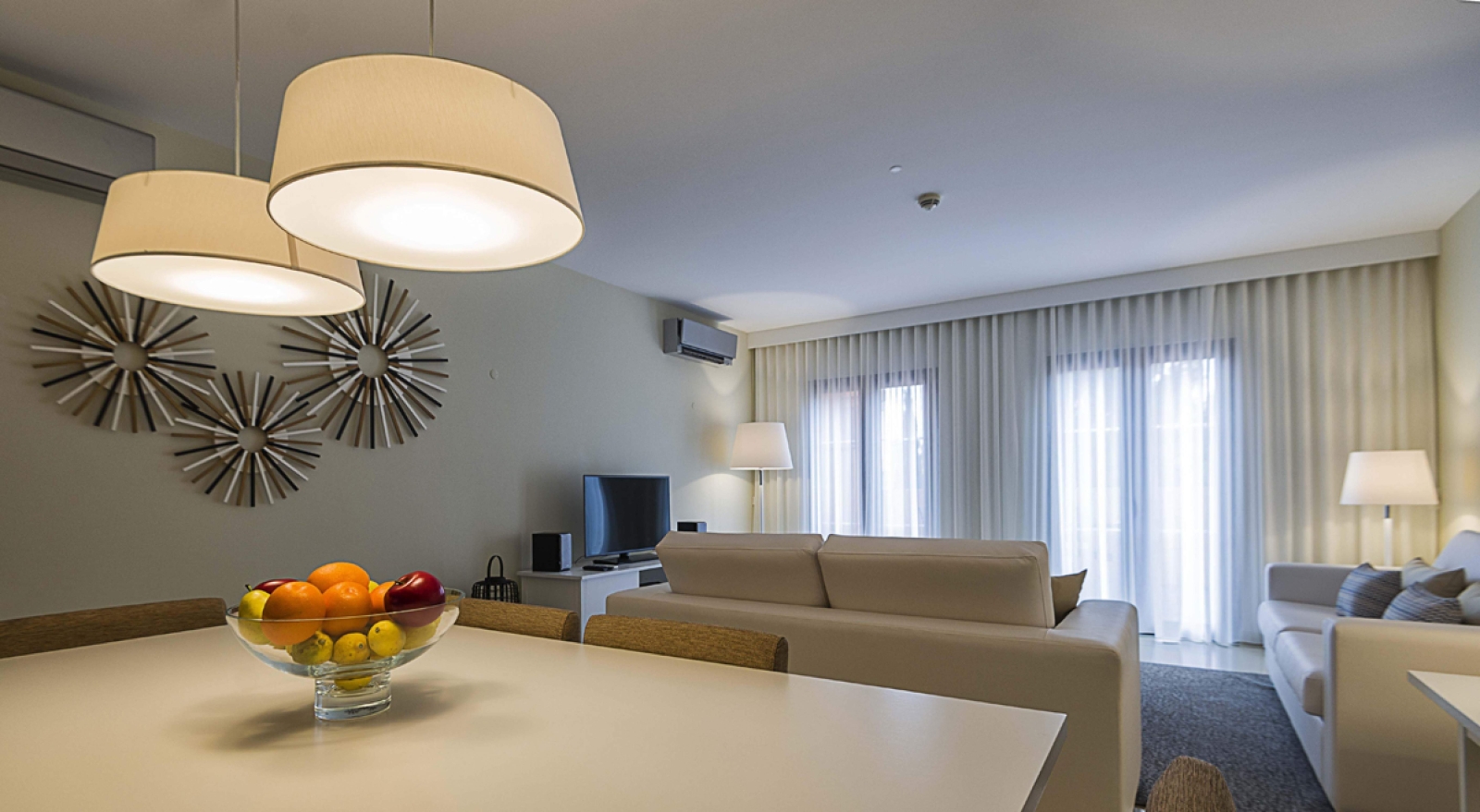 Sale of contemporary apartment in exclusive Golf Resort, Algarve._139162